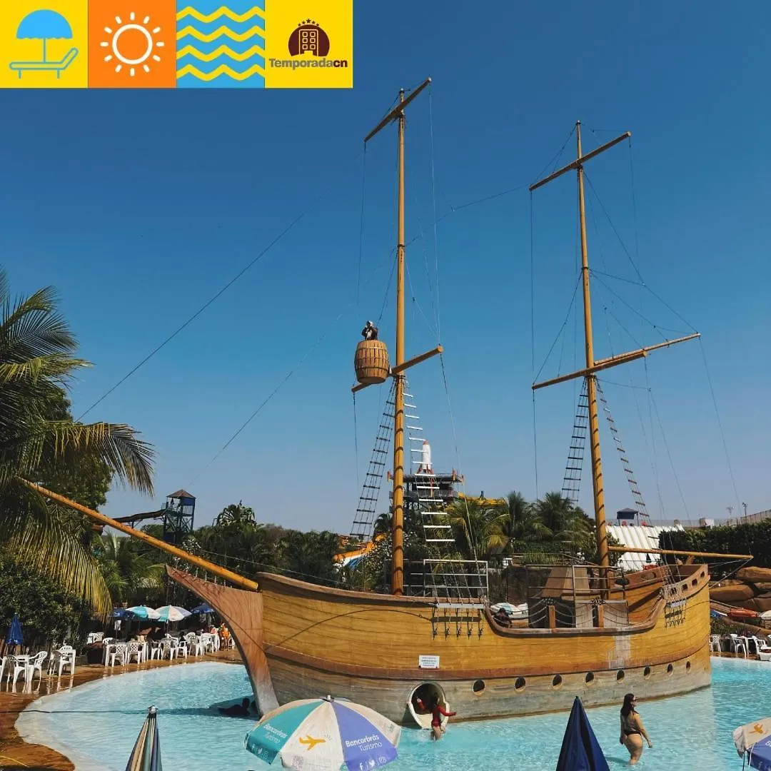 Spazzio Diroma Com Acesso Ao Acqua Park -Temporada Cn Adriele Caldas Novas Aparthotel