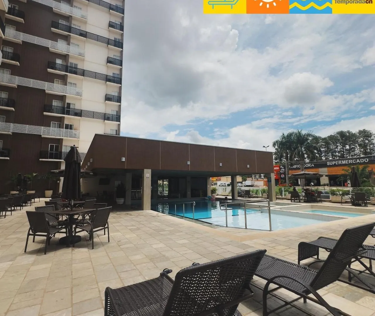 Spazzio Diroma Com Acesso Ao Acqua Park -Temporada Cn Adriele Caldas Novas